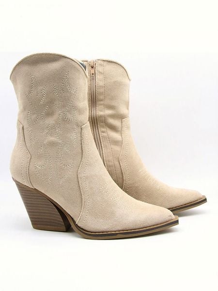 Bellucci Botki w kolorze beżowym rozmiar: 36. Brązowe botki Bellucci, bez wzorów, bez obcasa, bez zapięcia. Za 149,31 zł.