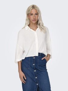 ONLY Koszulka w kolorze białym rozmiar: XL. Białe bluzki ONLY, xl, bez wzorów, bez kołnierzyka, bez ramiączek. Za 57,06 zł.