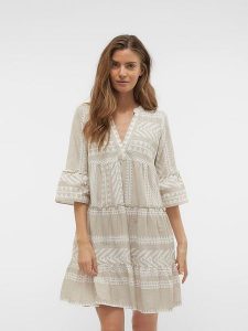 Vero Moda Sukienka w kolorze biało-beżowym rozmiar: XL. Białe sukienki Vero Moda, xl, bez wzorów, z bawełny, bez kołnierzyka, bez ramiączek, mini. Za 149,31 zł.
