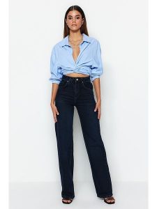 Trendyol Dżinsy - Comfort fit - w kolorze granatowym rozmiar: 40. Niebieskie jeansy Trendyol, bez wzorów, z bawełny, z podwyższonym stanem. Za 118,56 zł.