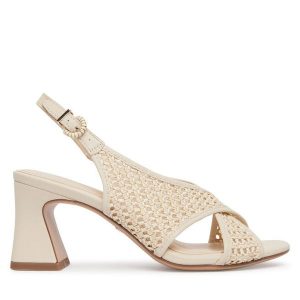 Sandały Tamaris. Białe sandały Tamaris, bez wzorów, bez obcasa, na słupku, bez zapięcia. Za 329,99 zł.