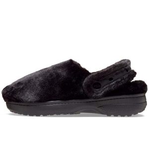 Klapki Crocs Classic Unfurgettable Clog Dorośli. Czarne klapki Crocs, bez wzorów, z materiału, bez obcasa. Za 361,99 zł.
