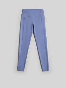 4F Legginsy do jogi szybkoschnące damskie - niebieskie XS. Niebieskie legginsy 4f, bez wzorów, z materiału, z podwyższonym stanem. Za 149,99 zł.