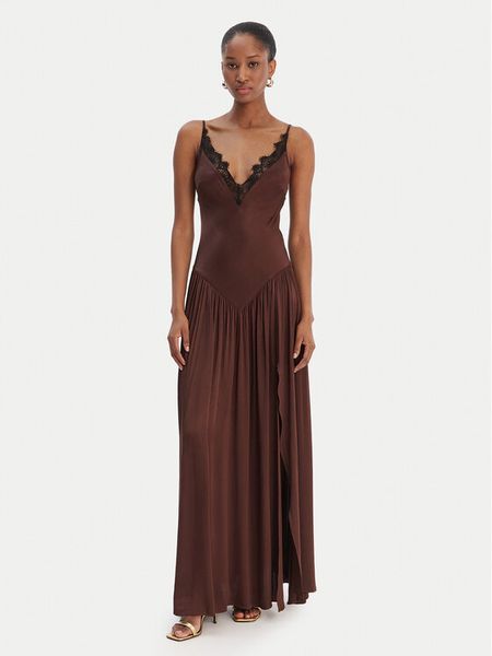 Bardot Sukienka wieczorowa Aderia 60248DB Brązowy Slim Fit. Brązowe sukienki Bardot, bez wzorów, z wiskozy, wizytowe, bez kołnierzyka, bez ramiączek. Za 553,99 zł.