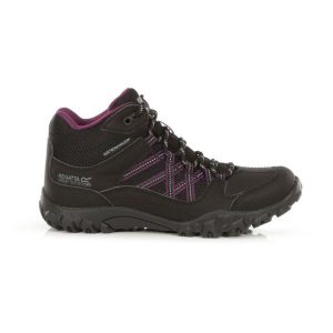 Buty trekkingowe damskie Edgepoint WP Regatta wodoodporne. Brązowe buty trekkingowe Regatta, bez zapięcia. W wyprzedaży za 279,99 zł.