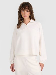 4F Bluza dresowa nierozpinana z modalem damska - biała M. Białe bluzy 4f, m, bez wzorów, z dresówki, bez kaptura. W wyprzedaży za 159,99 zł.