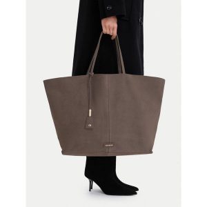 Torebka GINO ROSSI. Brązowe shopper bag Gino Rossi, bez wzorów, bez dodatków. Za 499,99 zł.
