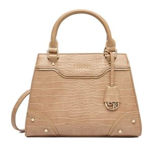 Torebka Lasocki. Brązowe torebki klasyczne Lasocki, bez wzorów, bez dodatków. Za 179,99 zł.