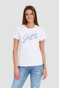 GUESS Biały T-shirt STONES&EMBRO TEE. Białe t-shirty Guess, s, z aplikacjami, bez kołnierzyka, bez ramiączek. W wyprzedaży za 202,99 zł.