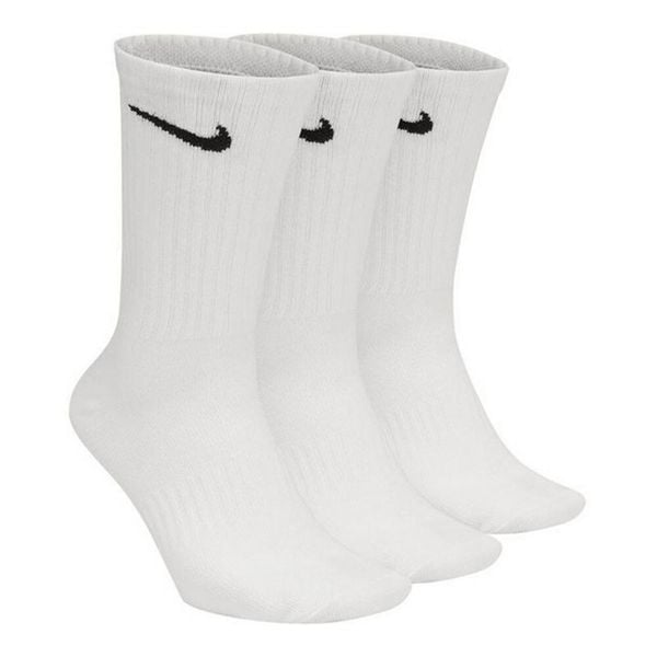 Lekkie Skarpetki Codzienne Unisex Dla Dorosłych Z Logo (zestaw 3 Sztuk). Białe skarpetki Nike, bez wzorów. Za 115,99 zł.