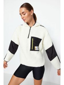 Trendyol Bluza polarowa w kolorze kremowo-czarnym rozmiar: M. Brązowe bluzy Trendyol, m, bez wzorów, z polaru, bez kaptura. Za 105,14 zł.