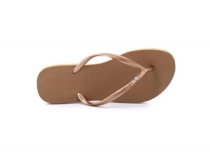 Klapki Havaianas Model 4145651 Kolor Rose. Brązowe klapki Havaianas, bez wzorów, z gumy, bez obcasa. Za 94,99 zł.