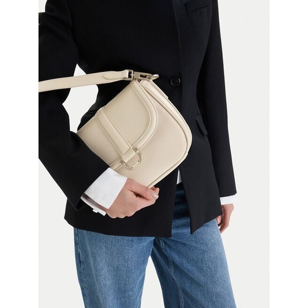 Torebka Badura. Torebki klasyczne Badura, bez wzorów, bez dodatków. Za 199,99 zł.