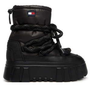 Śniegowce Tommy Jeans. Czarne buty zimowe Tommy Jeans, z jeansu, bez obcasa, bez zapięcia. Za 649,99 zł.