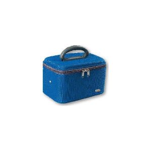 TOP CHOICE Kuferek damski Blue rozm.M (95115) 1szt. Kosmetyczki marki TOP CHOICE. Za 40,58 zł.