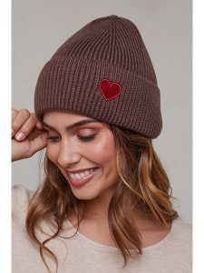 Soft Cashmere Czapka w kolorze brązowym rozmiar: onesize. Brązowe czapki Soft Cashmere, bez wzorów, z kaszmiru. Za 140,20 zł.