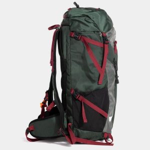Plecak trekkingowy Joma Explorer 55 l. Zielone plecaki JOMA. W wyprzedaży za 227,85 zł.