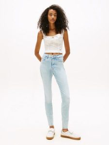 TOMMY JEANS Dżinsy - Skinny fit - w kolorze błękitnym rozmiar: W27/L30. Niebieskie jeansy Tommy Jeans, z aplikacjami, z jeansu, z podwyższonym stanem. Za 301,64 zł.