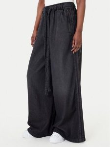Adidas Jeansy KD3919 Czarny Wide Leg. Czarne jeansy ADIDAS, bez wzorów, z bawełny. Za 509,99 zł.