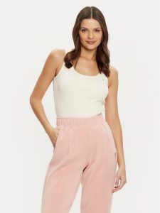 Guess Top V4YP06 K8RT2 Écru Regular Fit. Topy Guess, xl, z aplikacjami, z wiskozy, bez kołnierzyka, bez ramiączek. Za 99,99 zł.