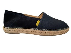 Buty Espadryle Unisex. Brązowe espadryle PACIFIQUE SUD, bez wzorów, ze skóry, bez obcasa. Za 252,50 zł.