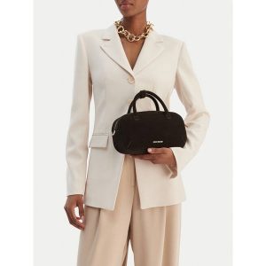 Torebka GINO ROSSI. Brązowe kuferki Gino Rossi, bez wzorów, bez dodatków. Za 329,99 zł.