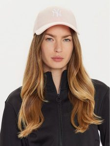 New Era Czapka z daszkiem Cosy New York Yankees 60565257 Różowy. Czerwone czapki New Era, bez wzorów, z materiału. Za 109,99 zł.