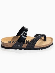 BAYTON Japonki "Diane" w kolorze czarnym rozmiar: 39. Czarne klapki Bayton, bez wzorów, z otwartym noskiem, bez obcasa. Za 129,95 zł.