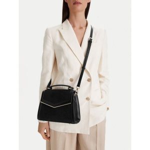 Torebka Nine West. Czarne kuferki Nine West, bez wzorów, bez dodatków. Za 249,99 zł.