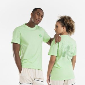 Koszulka do gry w koszykówkę unisex Tarmak NBA Celtics TS 900. Zielone bluzki TARMAK, s, bez wzorów, z bawełny, sportowe, bez kołnierzyka, bez ramiączek. Za 79,99 zł.