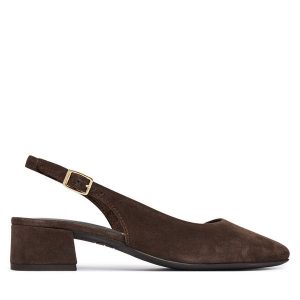 Czółenka Tamaris. Brązowe czółenka Tamaris, bez wzorów, bez obcasa, bez zapięcia. Za 399,99 zł.