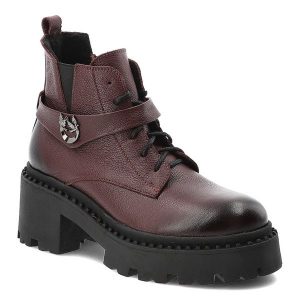 Bordowe Botki Armodo Stylowe Ocieplane Obuwie Damskie. Czerwone botki Armodo, z aplikacjami, ze skóry, bez obcasa, na obcasie, bez zapięcia. Za 449,00 zł.