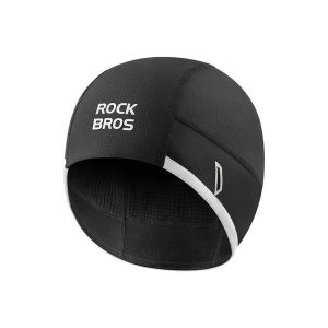 Wiatroodporna czapka rowerowa ROCKBROS. Czarne czapki ROCKBROS, bez wzorów, z materiału. Za 43,36 zł.
