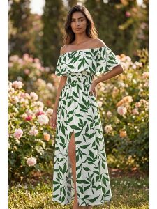 SOULSHAE Sukienka w kolorze biało-zielonym rozmiar: S/M. Białe sukienki SOULSHAE, m, bez wzorów, bez kołnierzyka, bez ramiączek, maxi. Za 163,95 zł.