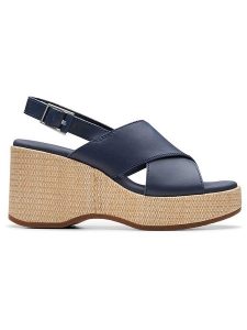 Clarks Skórzane sandały "Manon Wish" w kolorze granatowym na obcasie rozmiar: 41.5. Niebieskie sandały Clarks, bez wzorów, z otwartym noskiem, bez obcasa, na koturnie, bez zapięcia. Za 259,13 zł.