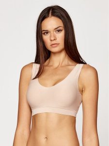 Chantelle Biustonosz top Soft Stretch C16A10 Beżowy. Brązowe biustonosze Chantelle, s, bez wzorów, z syntetyku, bez kołnierzyka, bez ramiączek. Za 189,99 zł.