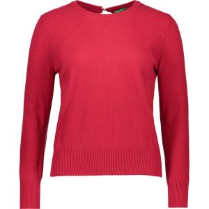 Sweter w kolorze czerwonym. Czerwone swetry klasyczne marki Benetton, z kaszmiru, z dekoltem na plecach. W wyprzedaży za 79,95 zł.