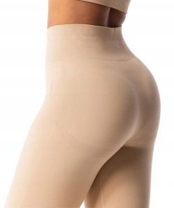 Legginsy treningowe damskie Carpatree Seamless. Brązowe legginsy Carpatree, bez wzorów, z materiału. Za 119,99 zł.