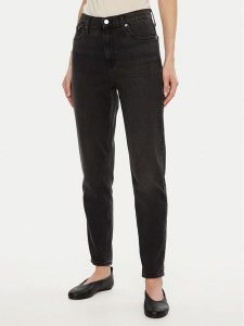 Calvin Klein Jeans Jeansy J20J224518 Czarny Mom Fit. Czarne jeansy Calvin Klein Jeans, bez wzorów, z bawełny. Za 239,99 zł.