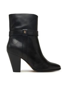 Tommy Hilfiger Botki Th T-Strap Leather Pointy Bootie FW0FW08984 Czarny. Czarne botki TOMMY HILFIGER, bez wzorów, ze skóry, bez obcasa, na słupku, bez zapięcia. Za 589,99 zł.
