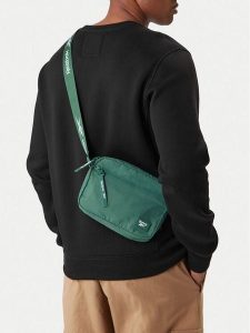 Reebok Torebka CEOWB-RBK-KL-003-09 Zielony. Zielone listonoszki Reebok, bez wzorów, z materiału, bez dodatków. Za 69,99 zł.