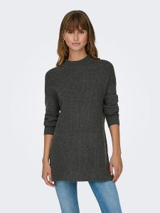 ONLY Sweter w kolorze antracytowym rozmiar: S. Czarne swetry oversize ONLY, s, bez wzorów, ze splotem, bez ramiączek. Za 92,21 zł.