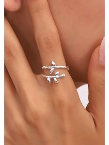 Lodie Silver Srebrny pierścionek rozmiar: onesize. Szare pierścionki Lodie Silver, srebrne. Za 105,45 zł.