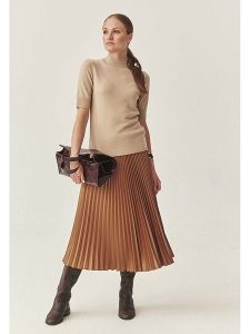 TATUUM Spódnica "Brimi" w kolorze karmelowym rozmiar: M. Brązowe spódnice Tatuum, m, bez wzorów, midi. Za 190,63 zł.