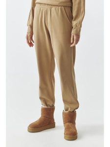 TATUUM Spodnie dresowe "Seni" w kolorze beżowym rozmiar: XS. Brązowe spodnie dresowe Tatuum, xs, bez wzorów, z dresówki. Za 187,96 zł.