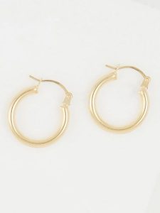 OR ÉCLAT Złote kolczyki-kreole "Théa" rozmiar: onesize. Żółte kolczyki OR ÉCLAT, złote. Za 335,82 zł.