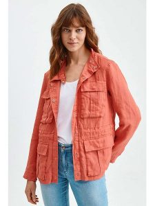 TATUUM Lniana kurtka w kolorze koralowym rozmiar: 40. Czerwone kurtki Tatuum, bez wzorów, ze lnu, bez kaptura. Za 322,45 zł.