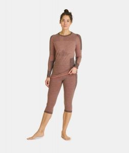 Legginsy termiczne damskie Ortovox 230 Competition Short Pants. Czerwone legginsy ORTOVOX, bez wzorów, ze skóry. Za 362,99 zł.