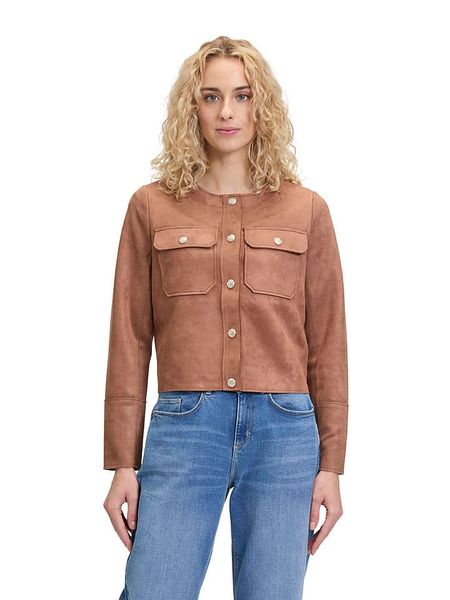 CARTOON Kurtka przejściowa w kolorze karmelowym rozmiar: 36. Brązowe kurtki Cartoon, bez wzorów, ze skóry, bez kaptura. Za 113,99 zł.