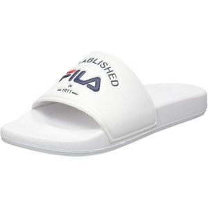 Klapki basenowe damskie Fila Baywalk '23 wsuwane. Białe klapki Fila, bez wzorów, bez obcasa. Za 92,00 zł.